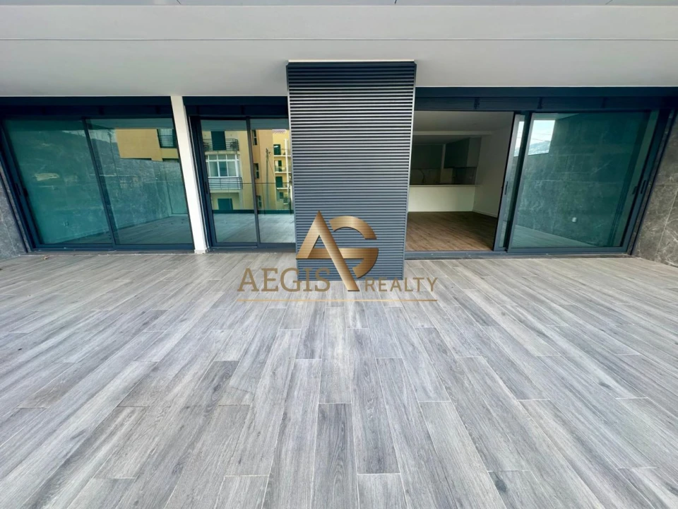 Apartamento T2 para Venda em São Martinho Foto 1