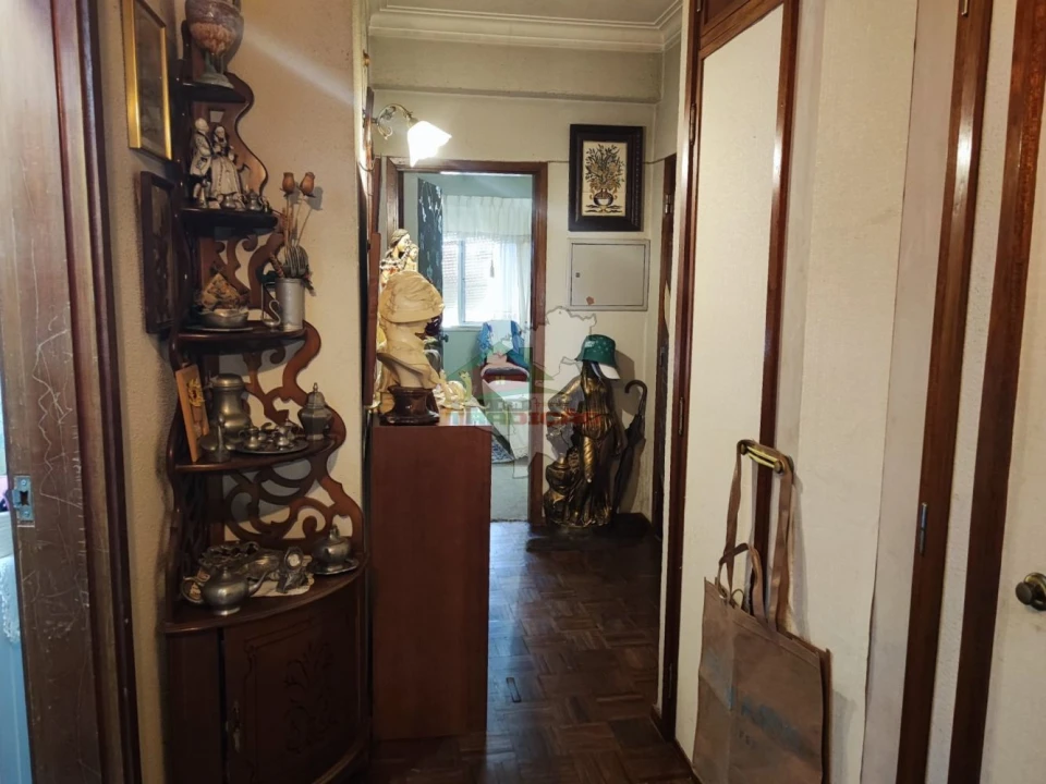 Apartamento T2 para Venda em Sertã Foto 6