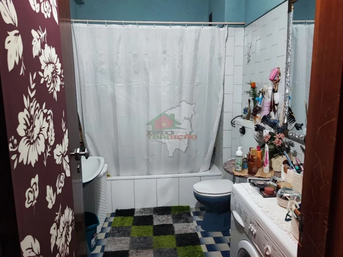 Apartamento T2 para Venda em Sertã Foto 5