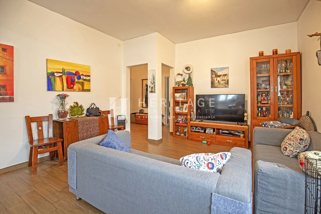 Apartamento T4 para Venda em Barreiro e Lavradio Foto 4