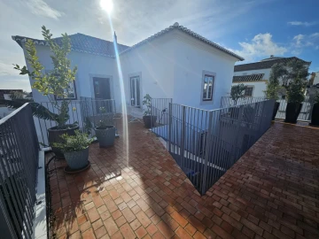 Apartamento T2 para Venda em Tavira (Santa Maria e Santiago)