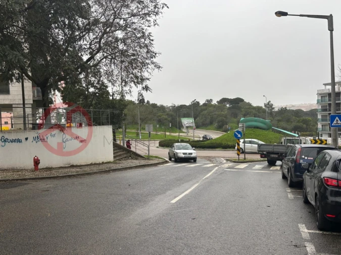 Apartamento T3 para Venda em Laranjeiro e Feijó Foto 18