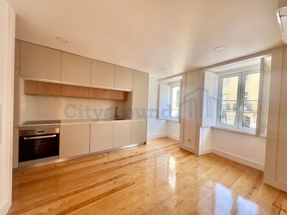 Apartamento T2 para Venda em São Vicente Foto 3