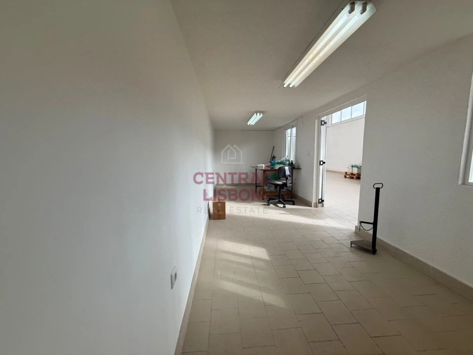 Armazém para Arrendamento em Alhandra, São João dos Montes e Calhandriz Foto 13