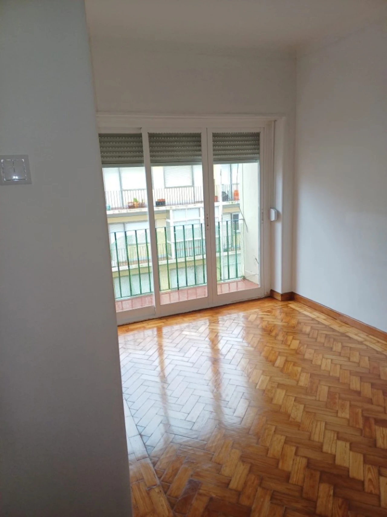 Apartamento T2 para Venda em Queluz e Belas Foto 6