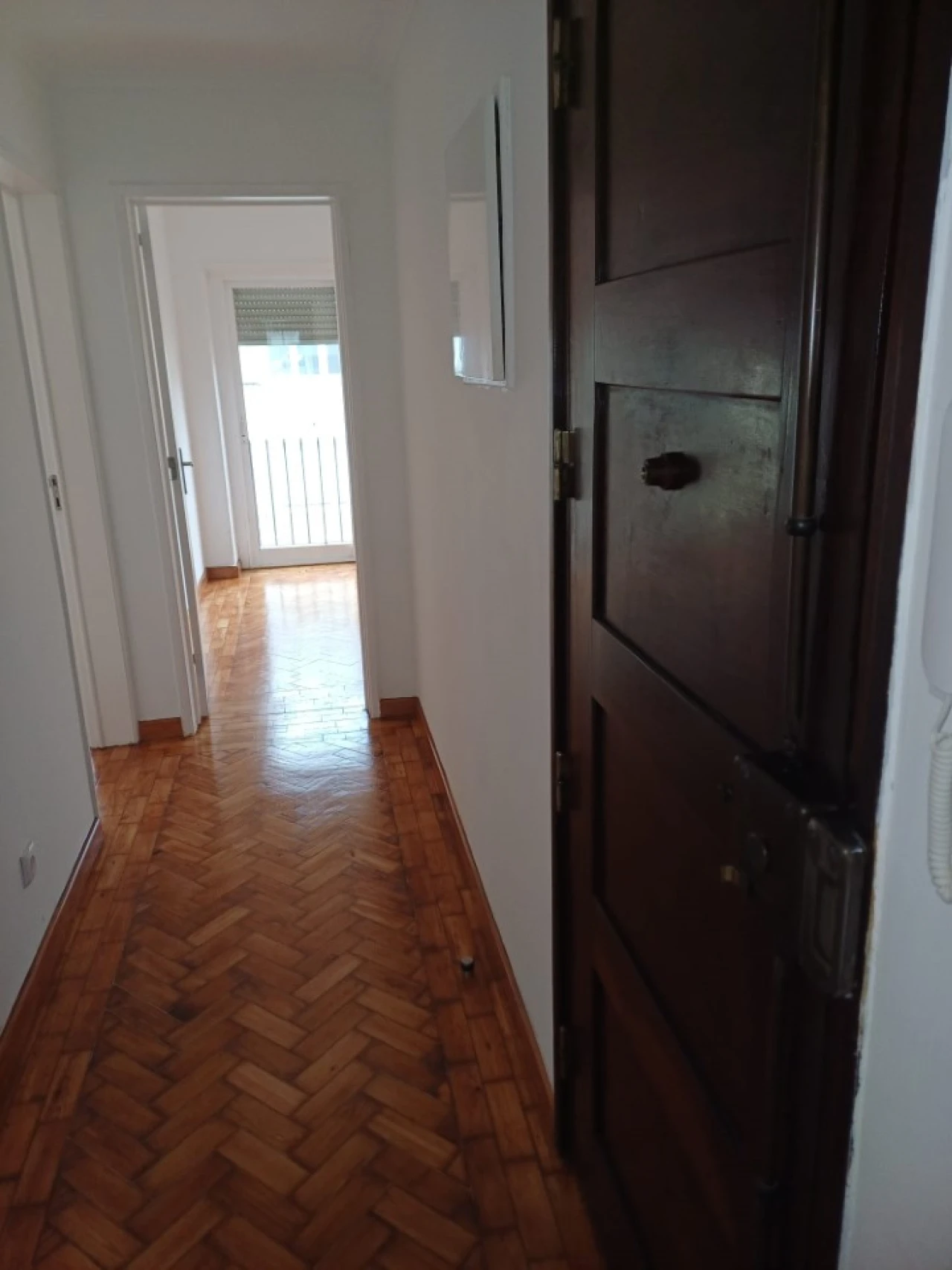 Apartamento T2 para Venda em Queluz e Belas Foto 8