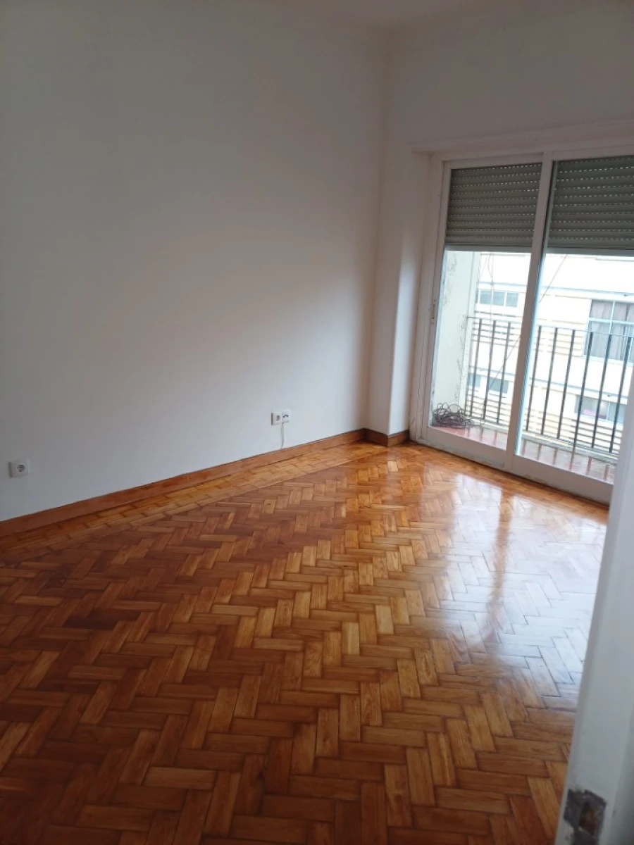 Apartamento T2 para Venda em Queluz e Belas Foto 10
