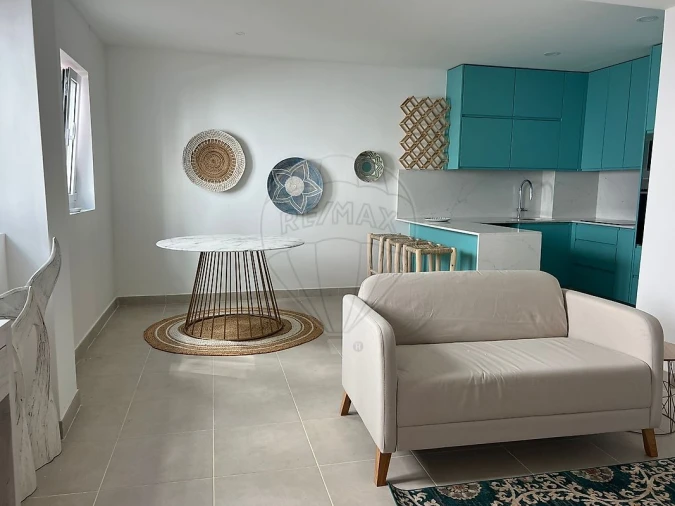 Moradia T2 para Venda em Moncarapacho e Fuseta Foto 1