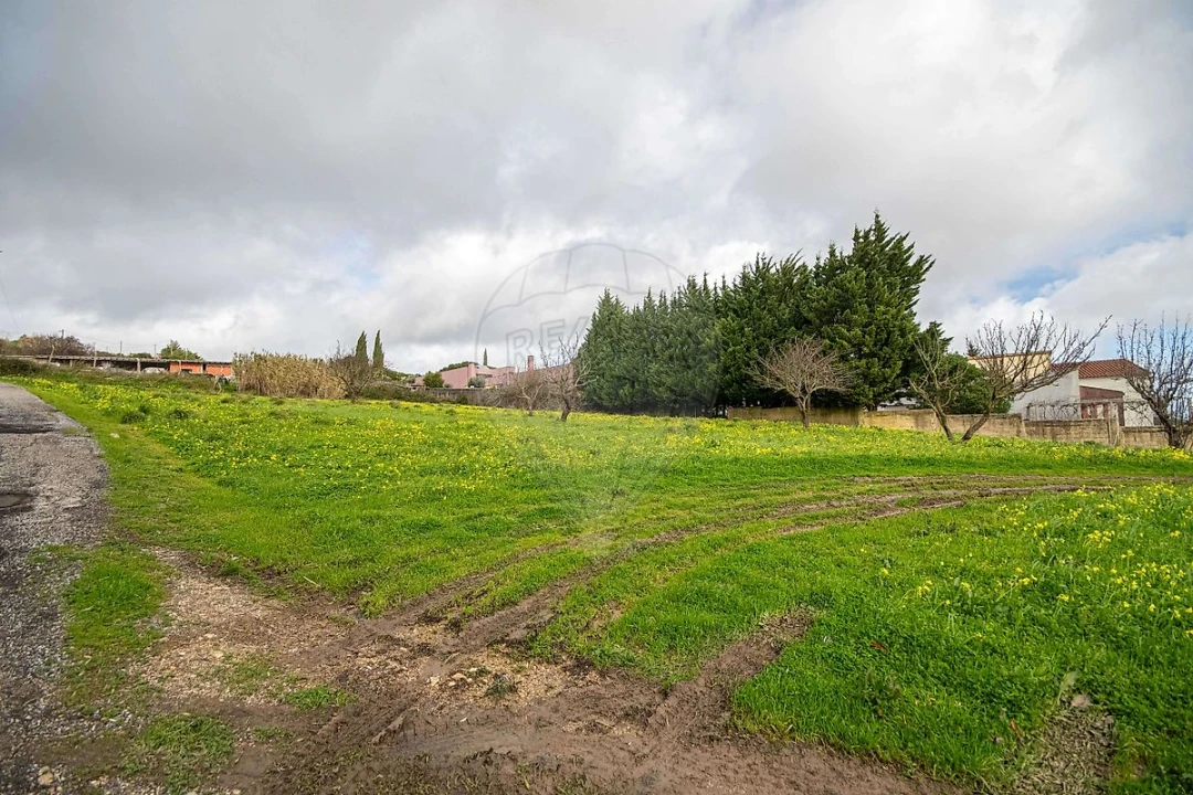 Moradia T1 para Venda em Alhandra, São João dos Montes e Calhandriz Foto 8