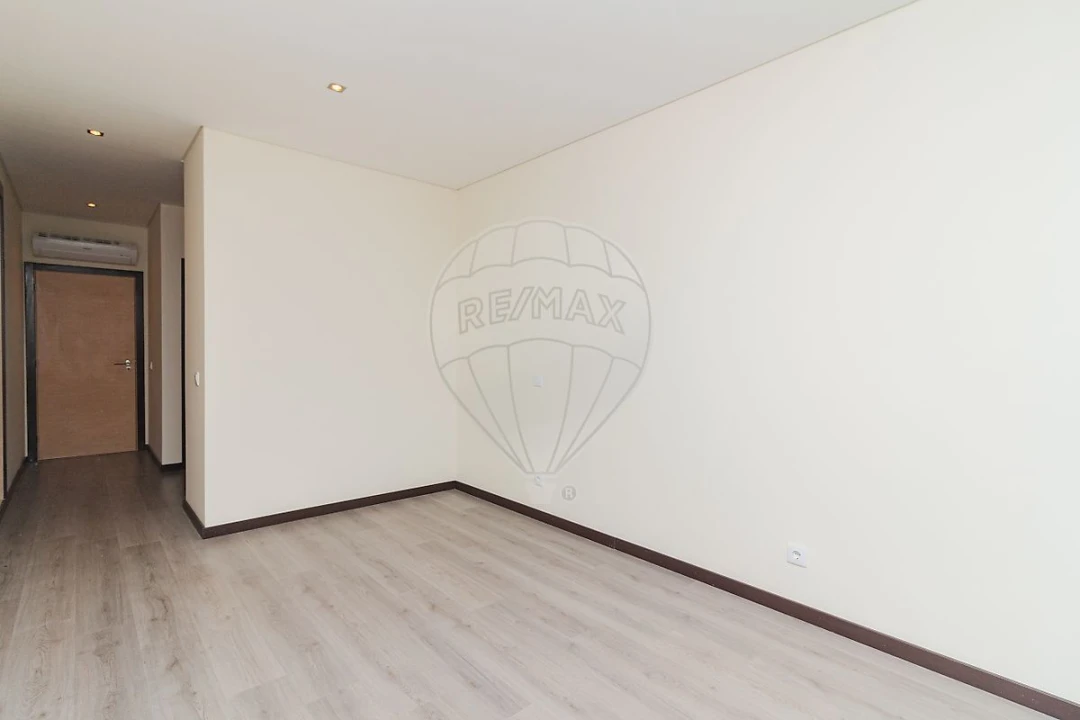 Apartamento T3 para Arrendamento em Marvila, Ribeira Santarém, São Salvador, São Nicolau Foto 10