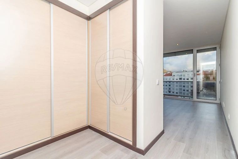 Apartamento T3 para Arrendamento em Marvila, Ribeira Santarém, São Salvador, São Nicolau Foto 8