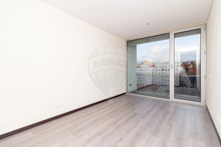 Apartamento T3 para Arrendamento em Marvila, Ribeira Santarém, São Salvador, São Nicolau Foto 7