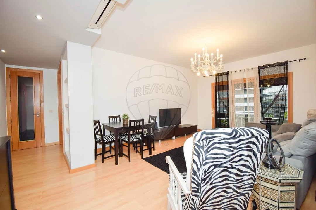 Apartamento T2 para Venda em Odivelas Foto 21