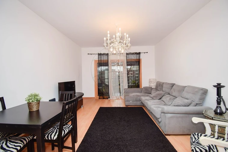 Apartamento T2 para Venda em Odivelas Foto 20