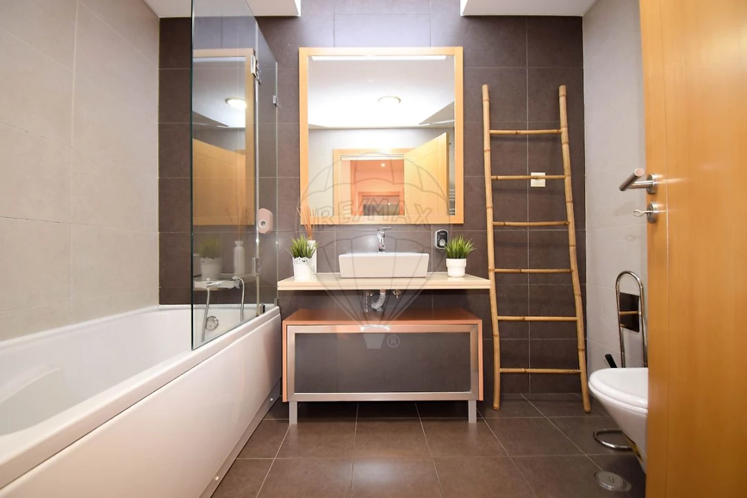 Apartamento T2 para Venda em Odivelas Foto 8