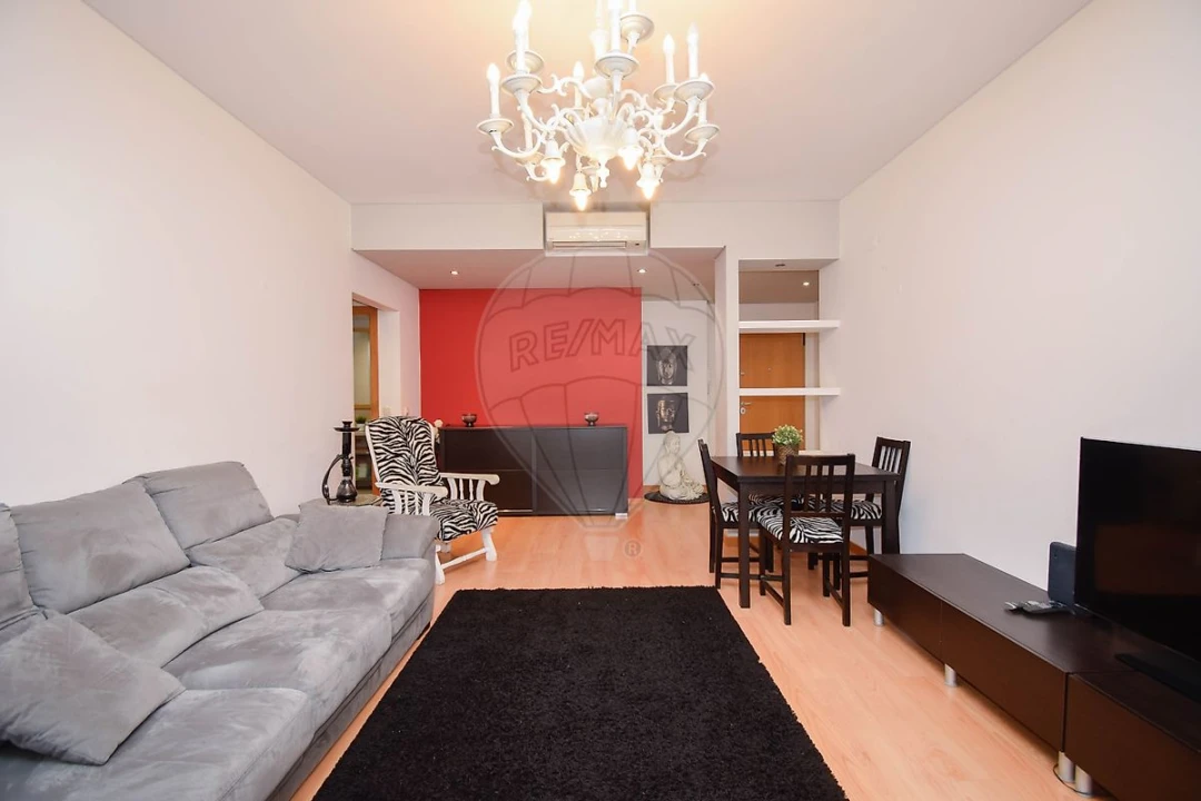 Apartamento T2 para Venda em Odivelas Foto 23