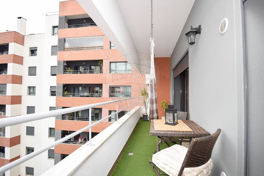 Apartamento T2 para Venda em Odivelas Foto 27