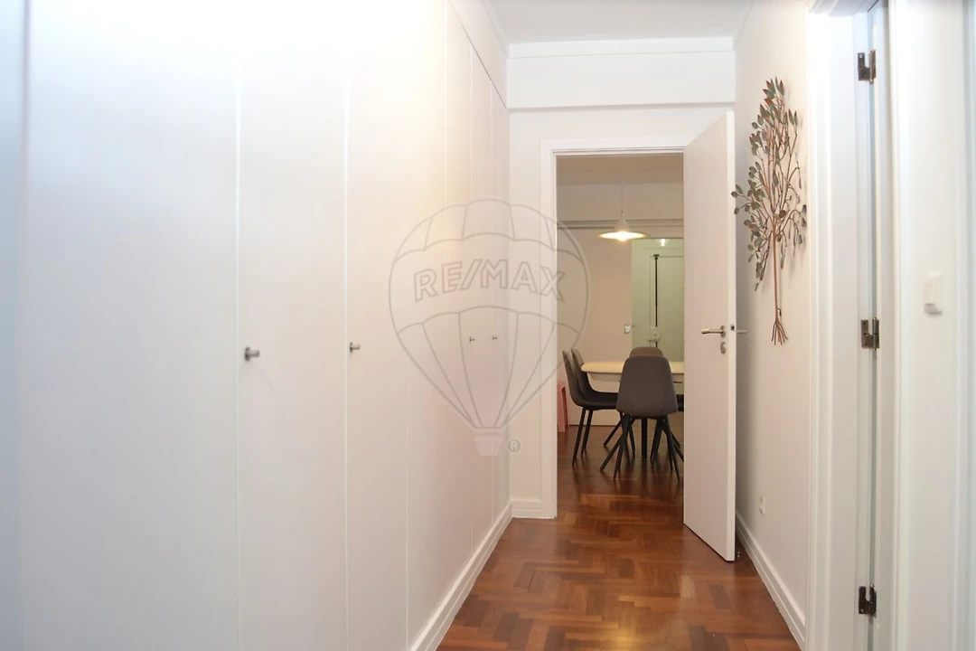 Apartamento T2 para Arrendamento em Benfica Foto 12
