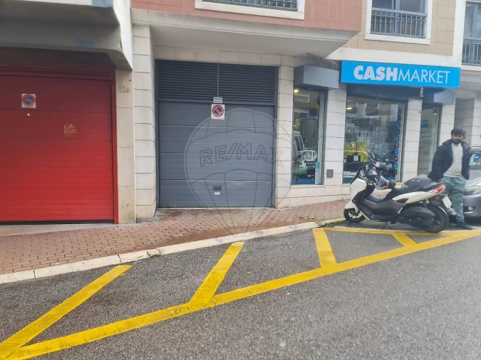 Garagem para Venda em Venteira Foto 10