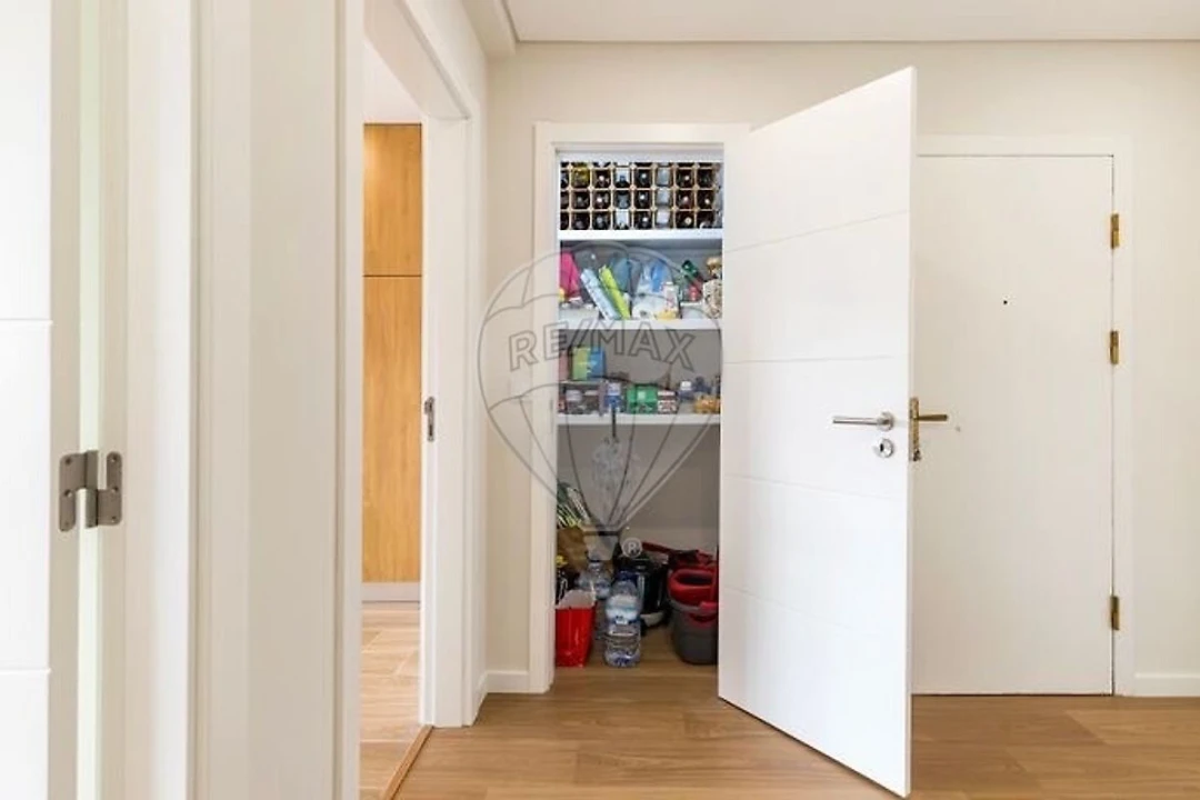 Apartamento T2 para Venda em Vialonga Foto 9