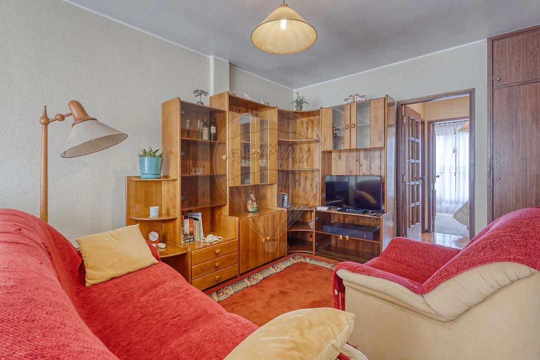 Apartamento T1 para Venda em Paranhos Foto 7