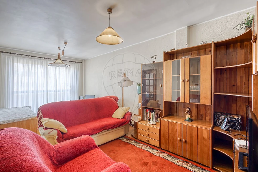 Apartamento T1 para Venda em Paranhos Foto 5