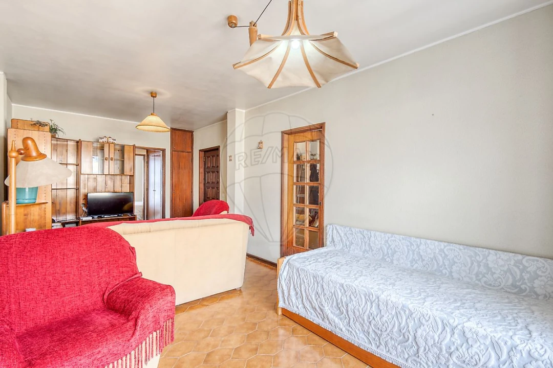 Apartamento T1 para Venda em Paranhos Foto 6