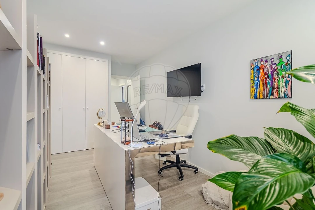 Apartamento T2 para Arrendamento em Fânzeres e São Pedro da Cova Foto 13