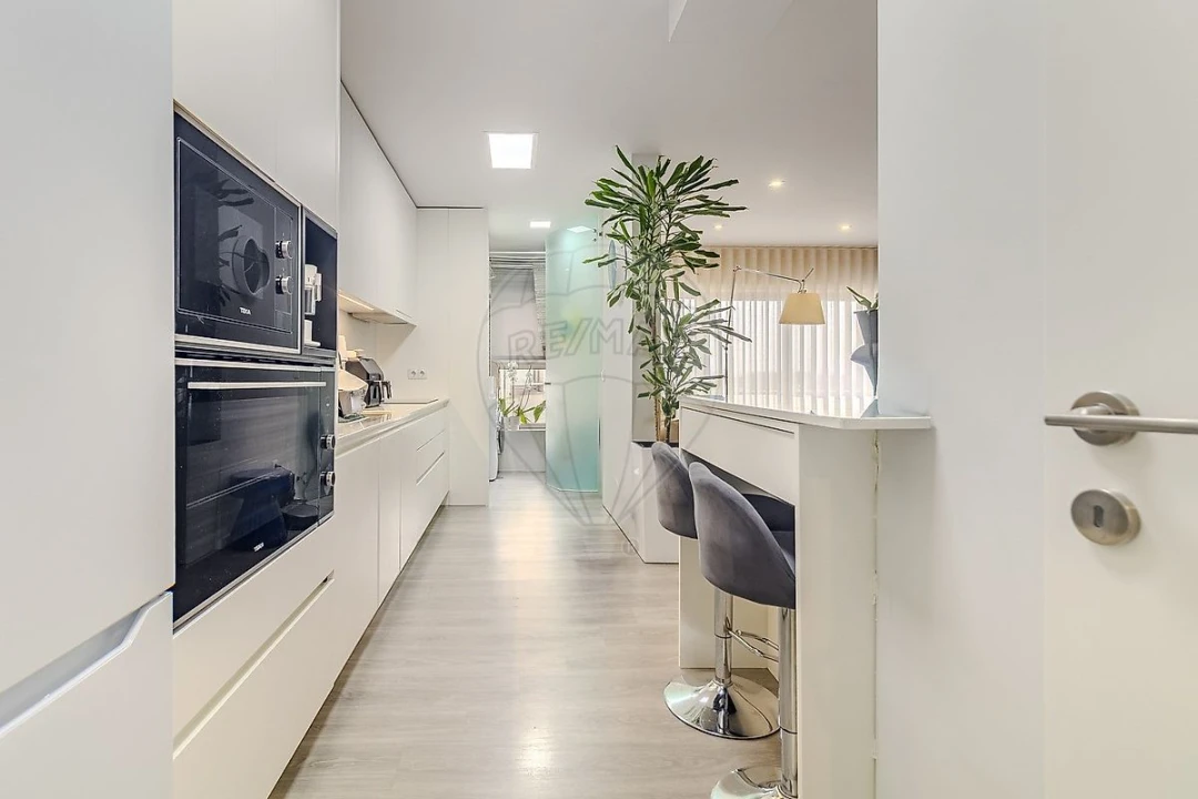 Apartamento T2 para Arrendamento em Fânzeres e São Pedro da Cova Foto 8