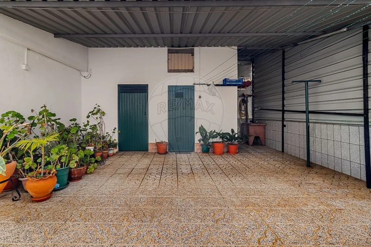 Moradia T3 para Venda em Pedroso e Seixezelo Foto 9