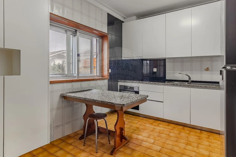 Moradia T3 para Venda em Pedroso e Seixezelo Foto 3