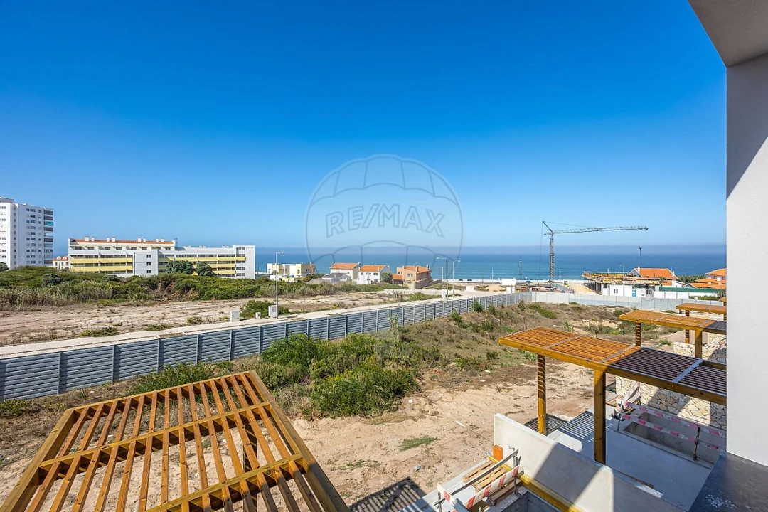 Moradia T4 para Venda em A dos Cunhados e Maceira Foto 10