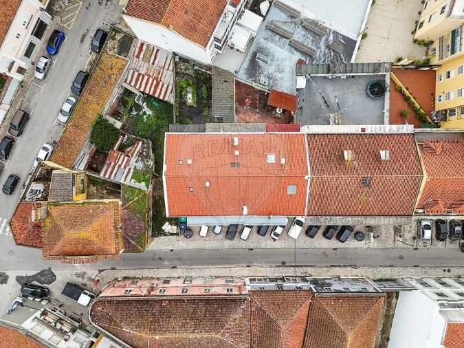 Apartamento T1 para Arrendamento em Santa Maria, São Pedro e Matacães Foto 7