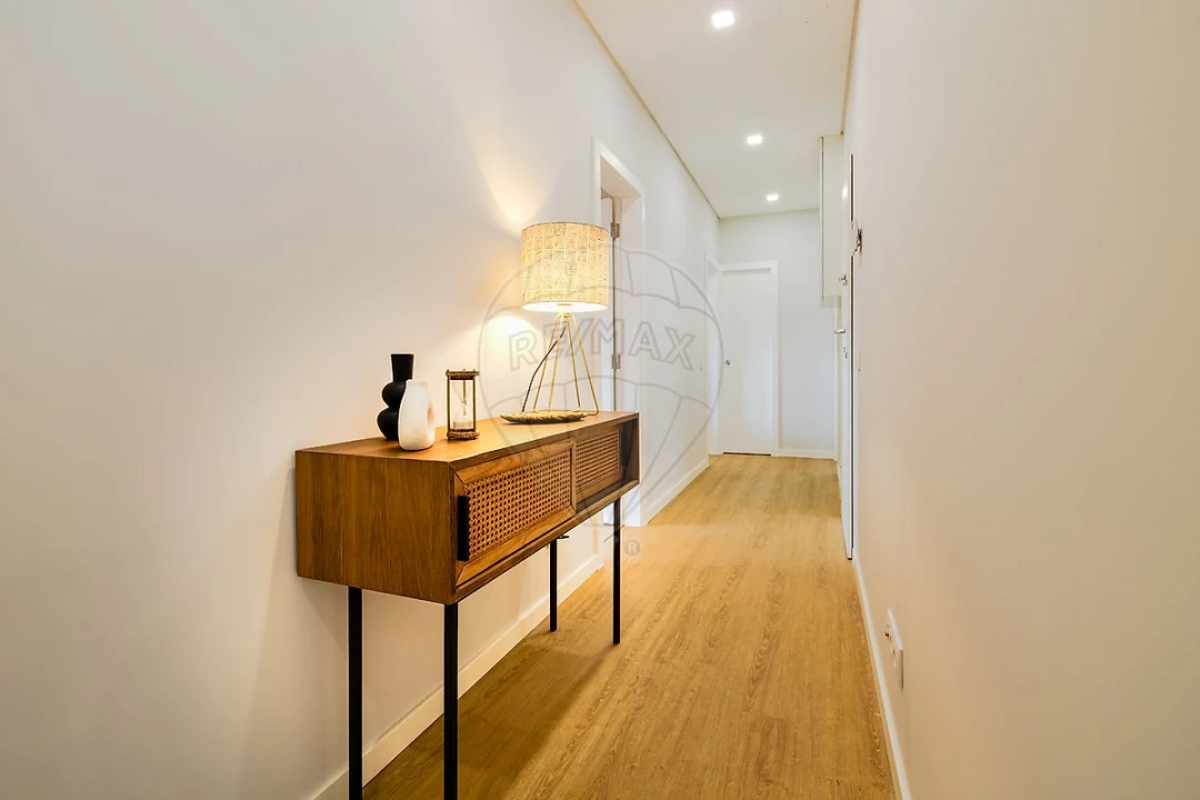 Apartamento T3 para Arrendamento em Carcavelos e Parede Foto 13