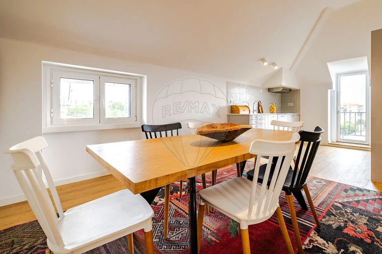 Apartamento T3 para Arrendamento em Carcavelos e Parede Foto 6