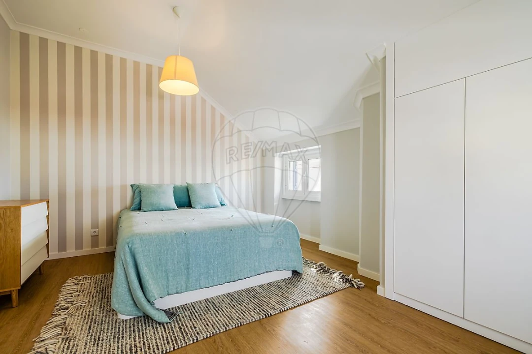 Apartamento T3 para Arrendamento em Carcavelos e Parede Foto 15