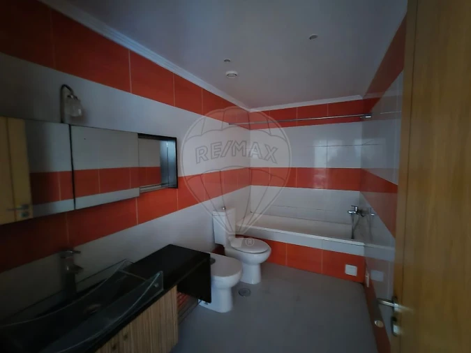 Apartamento T3 para Venda em Encosta do Sol Foto 6