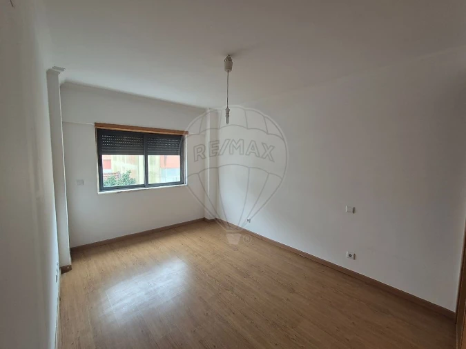 Apartamento T3 para Venda em Encosta do Sol Foto 8