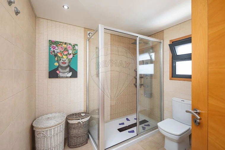 Apartamento T4 para Venda em Póvoa de Santa Iria e Forte da Casa Foto 29