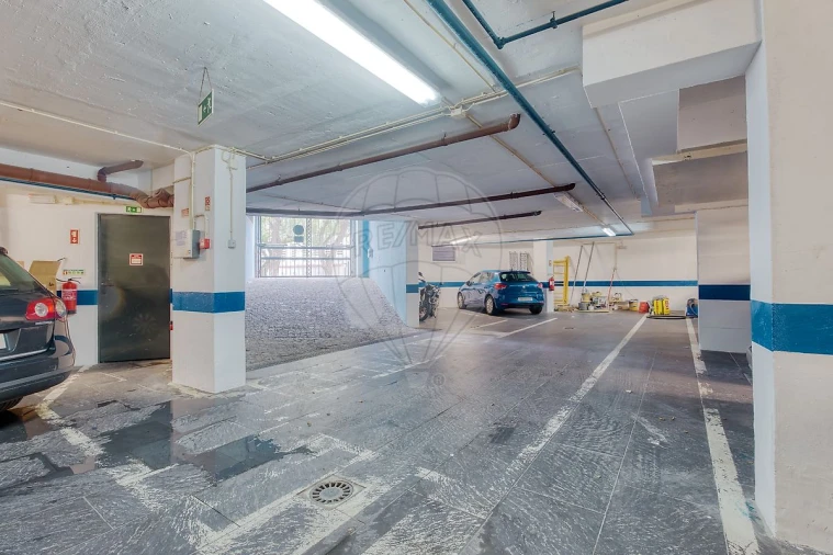 Apartamento T1 para Arrendamento em Beato Foto 31