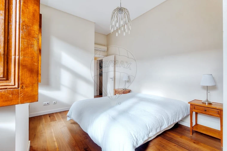 Apartamento T1 para Arrendamento em Beato Foto 13