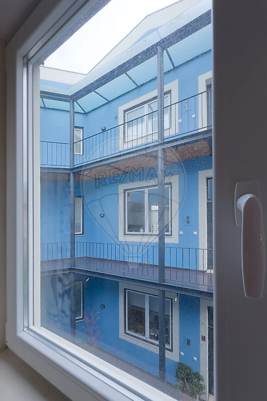 Apartamento T1 para Arrendamento em Beato Foto 17