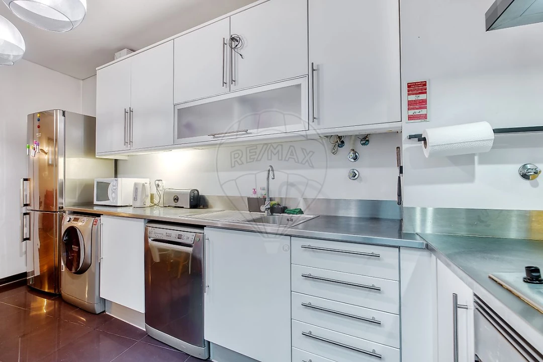 Apartamento T1 para Arrendamento em Beato Foto 6