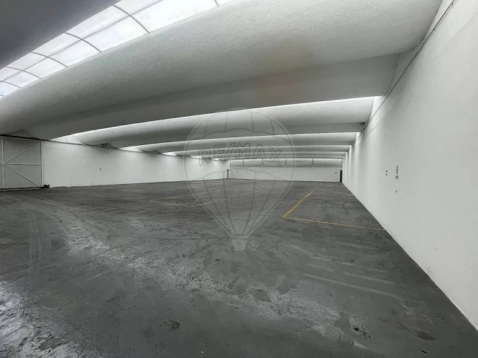 Armazém para Arrendamento em Alenquer (Santo Estêvão e Triana) Foto 11