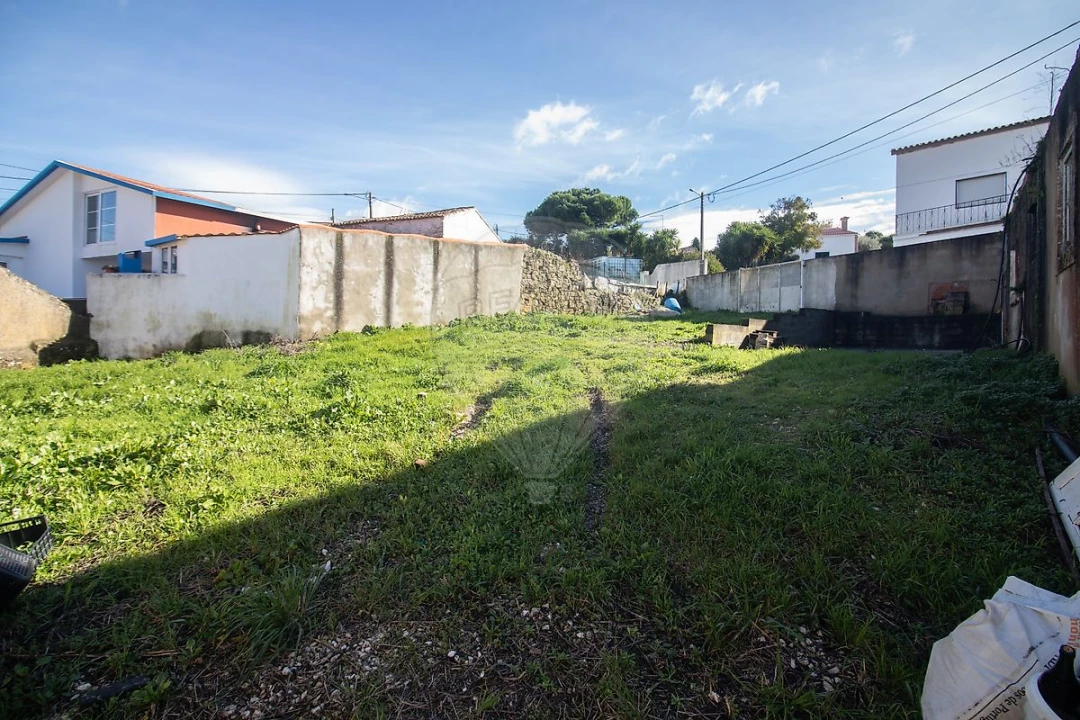 Moradia T3 para Venda em Santo Quintino Foto 20