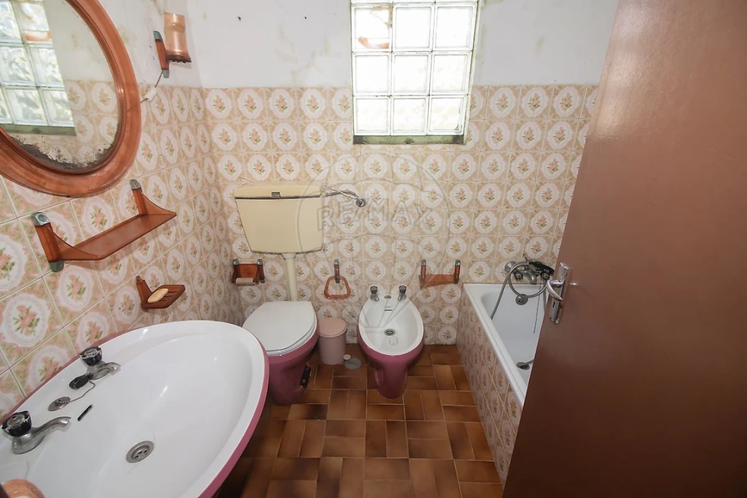 Moradia T3 para Venda em Santo Quintino Foto 13