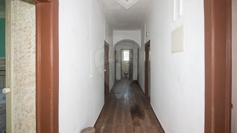 Moradia T3 para Venda em Santo Quintino