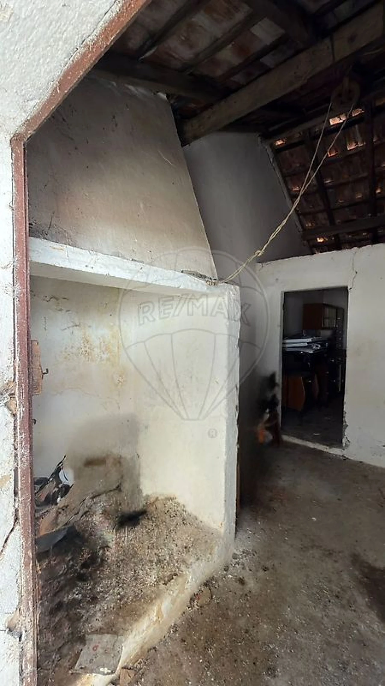 Moradia T2 para Venda em Santa Maria do Castelo e Santiago e Santa Susana Foto 2