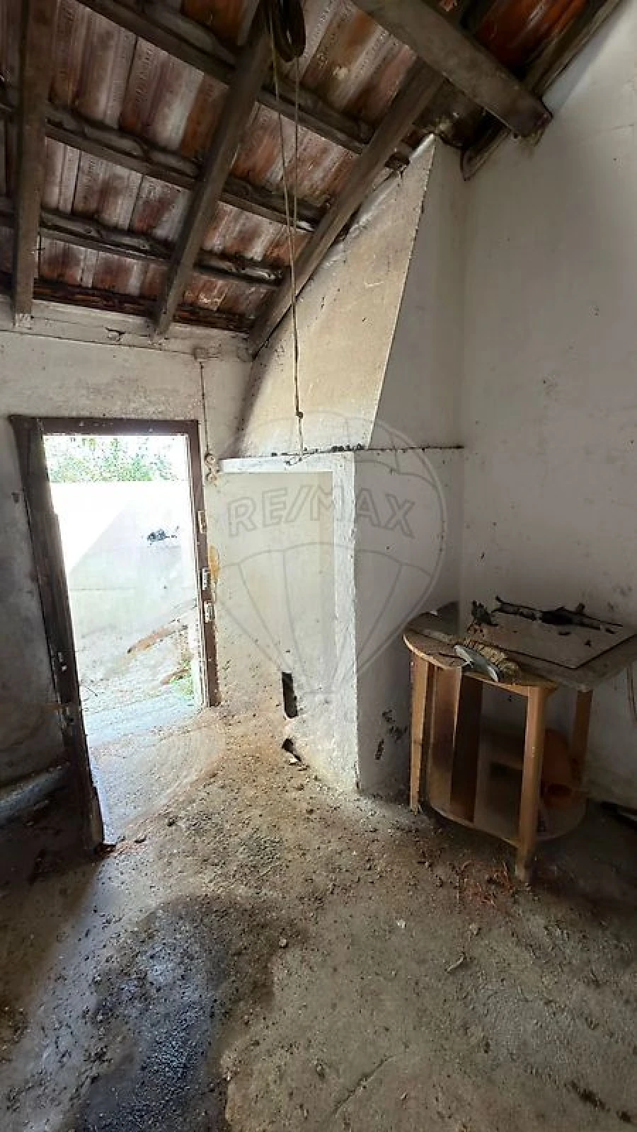 Moradia T2 para Venda em Santa Maria do Castelo e Santiago e Santa Susana Foto 4