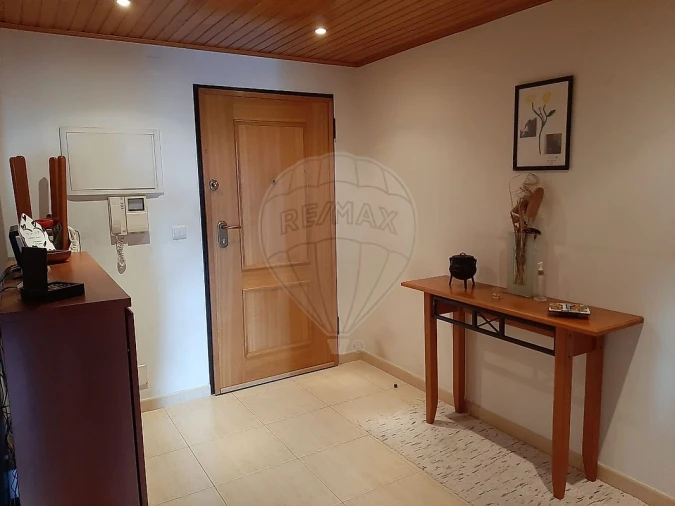 Apartamento T4 para Venda em Póvoa de Santa Iria e Forte da Casa Foto 27